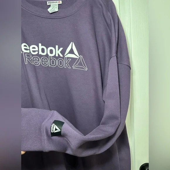 Reebok Purple crewneck  - XL - Picture 2 of 5